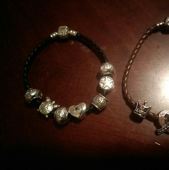 Pandora bracelets and choker with charms. - Picture 4 of 7